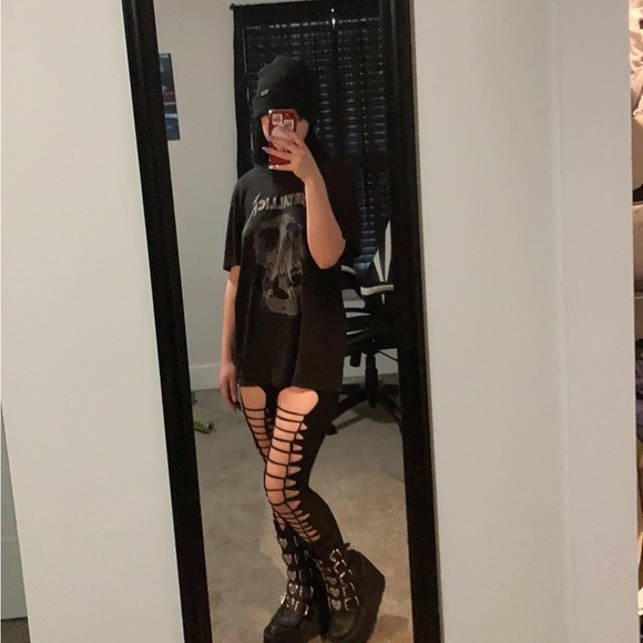 Info about my closet - Picture 3 of 3